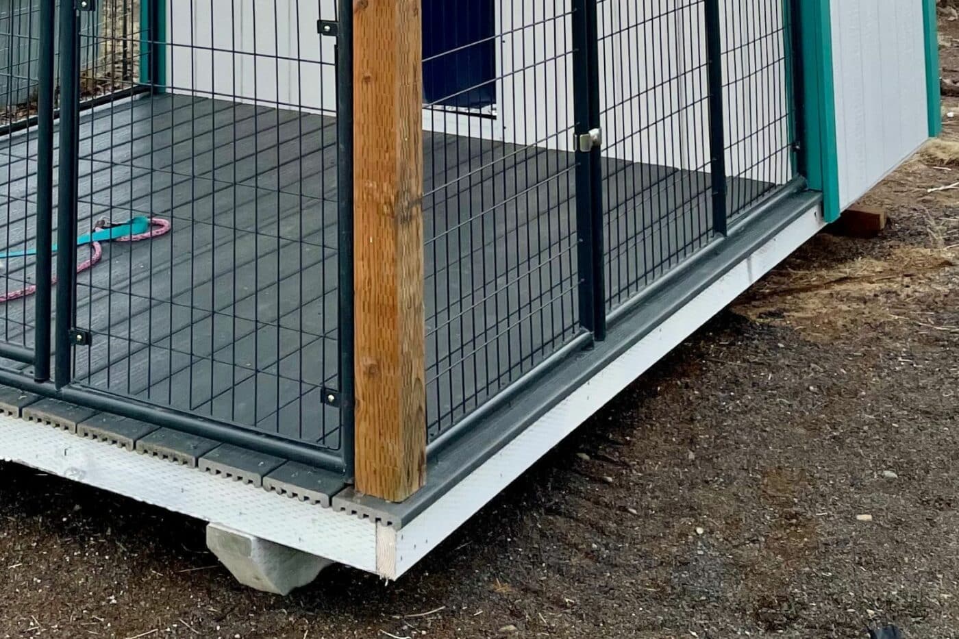 dog kennel for two dogs with run