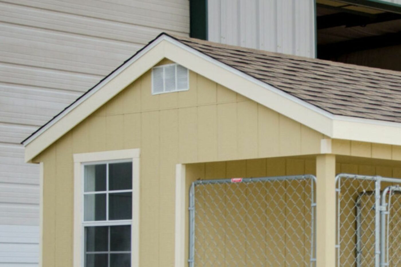 roof for dog kennel for two dogs