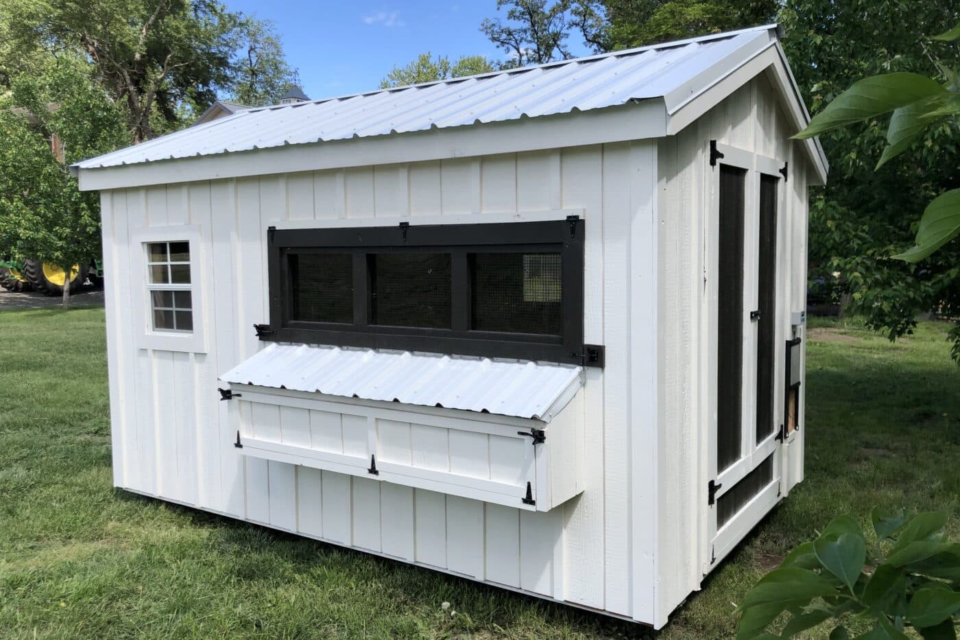 Chicken-House-and-Dog-Kennels-in-Washington