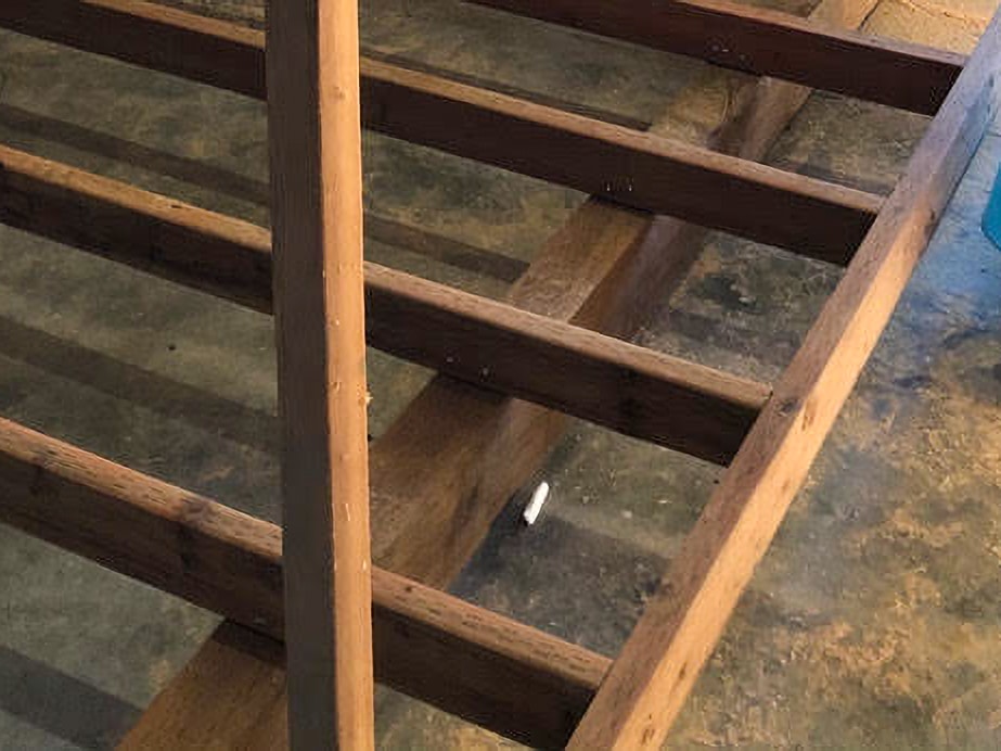 high quality dog shed pressure treated floor